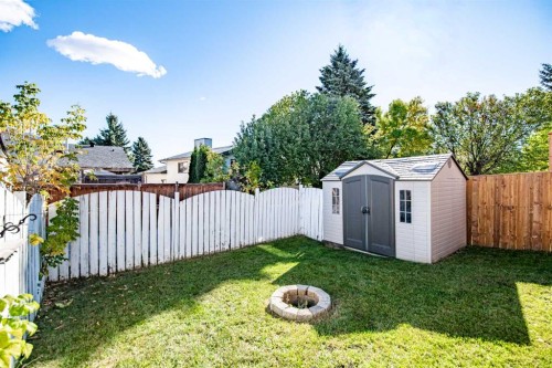 33 Kirsch Close, Red Deer, AB 