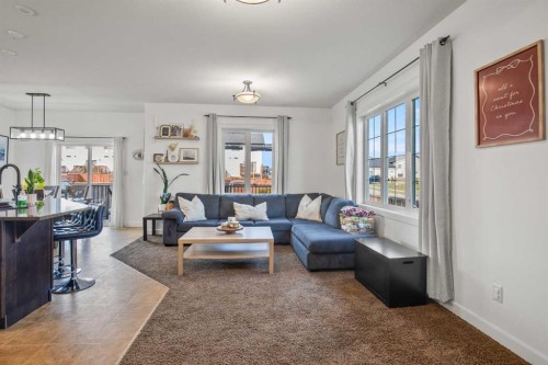 2 Almond Crescent, Blackfalds, AB 