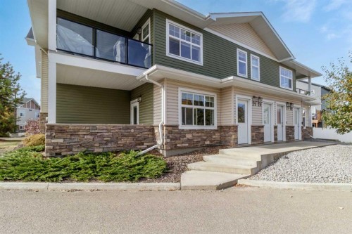 i5-5300 Vista Trail  Blackfalds, AB T4M 0L8