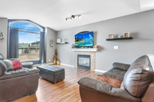 39 Varty Close, Red Deer, AB 