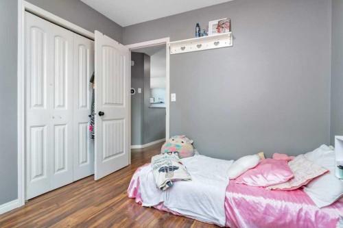 39 Varty Close, Red Deer, AB 