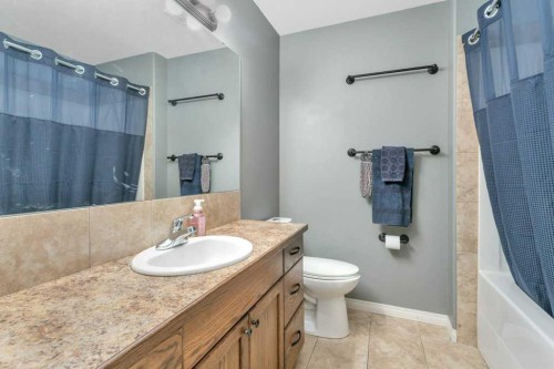 39 Varty Close, Red Deer, AB 