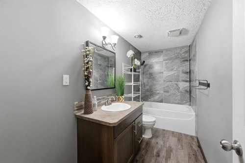 77 Aztec Crescent, Blackfalds, AB 