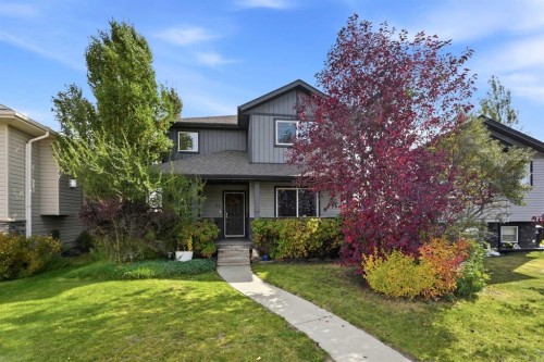 77 Aztec Crescent, Blackfalds, AB 