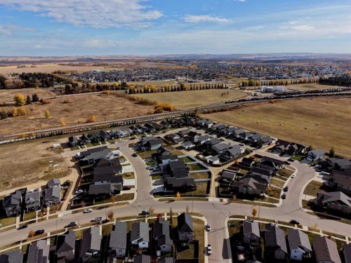 77 Aztec Crescent, Blackfalds, AB 