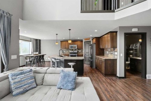 77 Aztec Crescent, Blackfalds, AB 