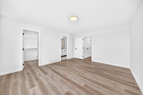9 Landsdown Close, Red Deer, AB 