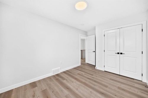 9 Landsdown Close, Red Deer, AB 