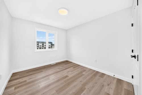 9 Landsdown Close, Red Deer, AB 