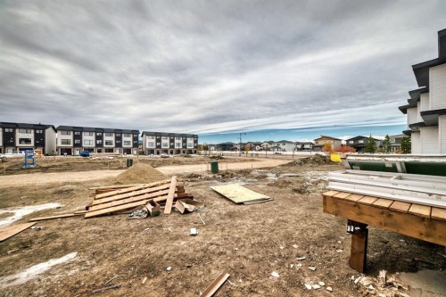 9 Landsdown Close, Red Deer, AB 