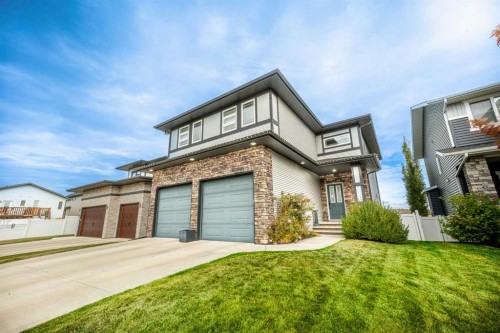 63 Truant Crescent  Red Deer, AB T4P 0S9