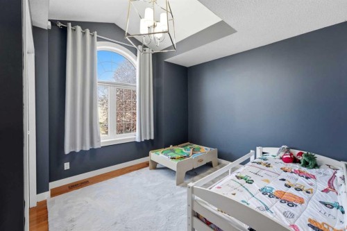 123 Robinson Crescent, Red Deer, AB 