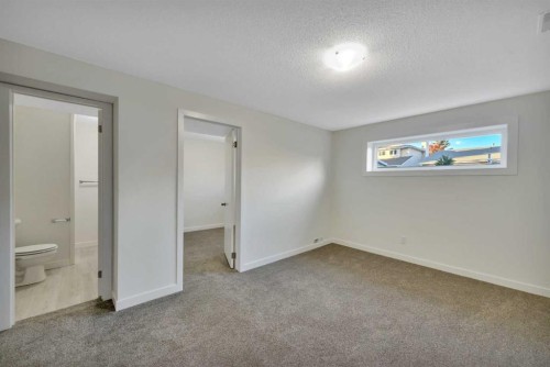 65 Roberts Crescent, Red Deer, AB 