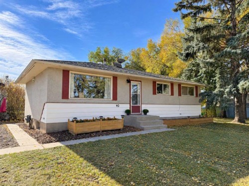40-27305 Township Road 391  Red Deer, AB T4S 2A1