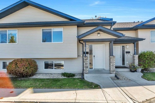 57 Leung Place  Blackfalds, AB T0M 0J0