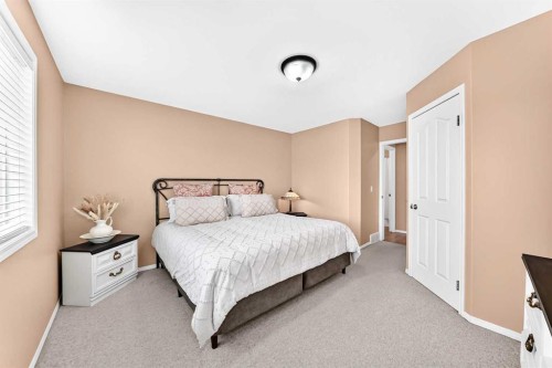 413 Jenkins Drive, Red Deer, AB 