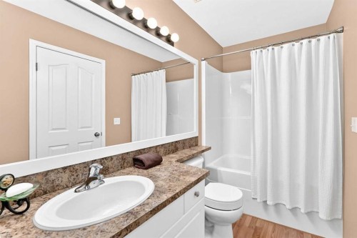413 Jenkins Drive, Red Deer, AB 