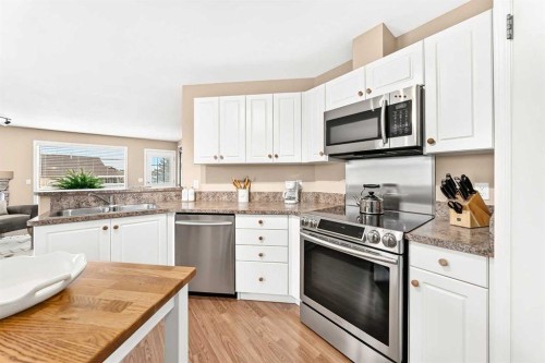 413 Jenkins Drive, Red Deer, AB 