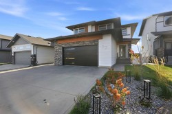 37 Tanner Street Red Deer, AB T4P 0S7