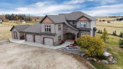 109-2310 Township Road 370 Rural Red Deer County, AB T4G 0N4