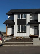 69 Inglis Crescent Sylvan Lake, AB T4S 0W6
