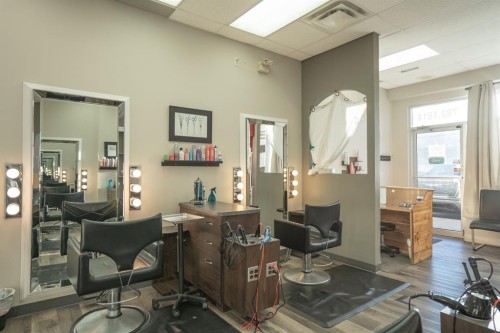 5834 Ab-2, Lacombe, AB 