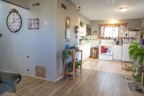 4 Sproule Place, Bashaw, AB 