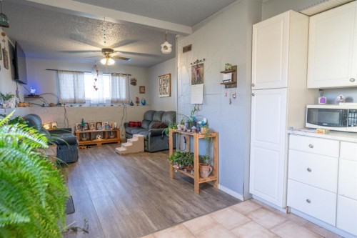 4 Sproule Place, Bashaw, AB 