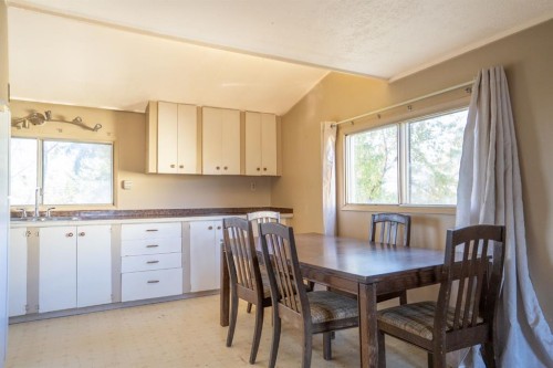 4 Sproule Place, Bashaw, AB 