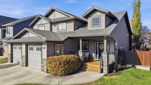 4109 45 Avenue  Sylvan Lake, AB T4S 0B9