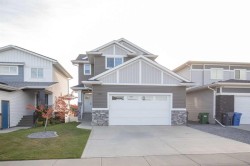 107 Vancouver Crescent Red Deer, AB T4R 0P3