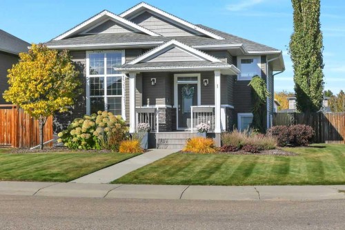 1 Cambridge Close  Blackfalds, AB T4M 0A3