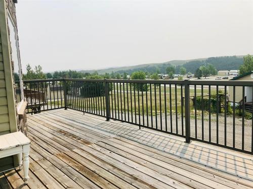 619 Chinook Cres In Castleview Ridge Estates, Rural Pincher Creek No. 9, M.D. Of, AB 
