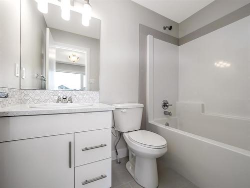 2727 47 Street South, Lethbridge, AB - Indoor Photo Showing Bathroom