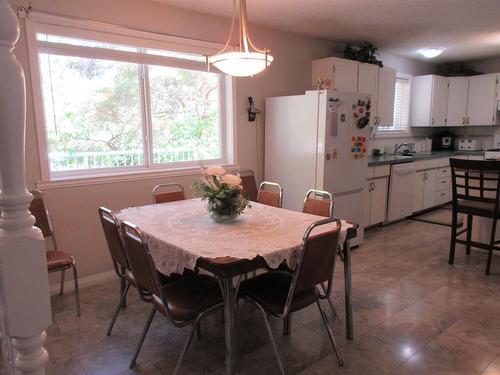 170075 Twp Rd 100, Rural Taber, M.D. Of, AB - Indoor Photo Showing Dining Room