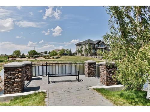 318 Prairie Garden Way South, Lethbridge, AB 