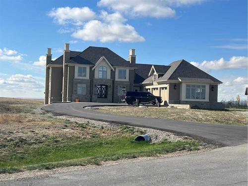 5 Edgemoor Way West, Rural Lethbridge County, AB 