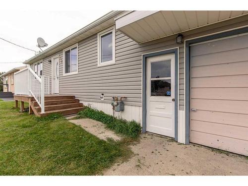 230 4 Street East, Cardston, AB - Outdoor With Exterior