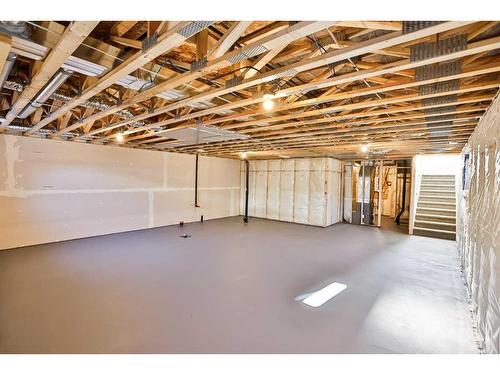 1-18 Riverford Close West, Lethbridge, AB - Indoor Photo Showing Basement