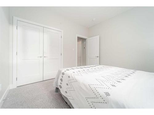 1 Kananaskis Drive, Coleman, AB - Indoor Photo Showing Bedroom