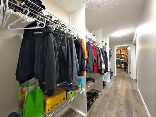 2301 Tecumseh Road, Rural Crowsnest Pass, AB - Indoor With Storage