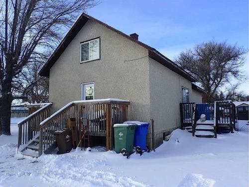 6202 50 Street, Taber, AB - Outdoor With Deck Patio Veranda With Exterior
