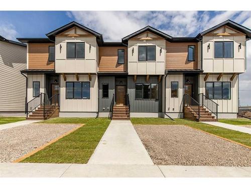 359 9 Street, Fort Macleod, AB - Outdoor With Facade