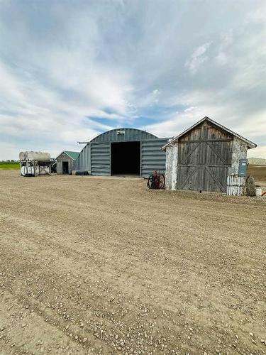 100049 Rng Rd 184, Taber, AB - Outdoor