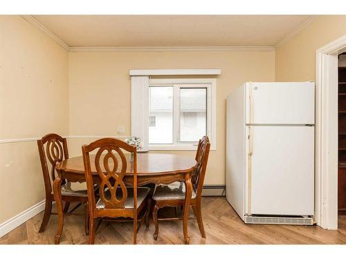 905 Highway Avenue, Nobleford, AB - Indoor Photo Showing Dining Room