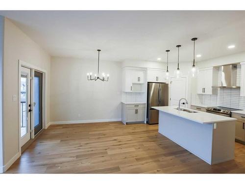 509 Riverhills Way West, Lethbridge, AB - Indoor Photo Showing Kitchen With Upgraded Kitchen