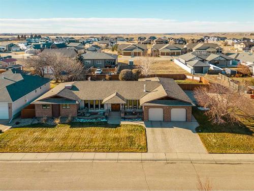 5818 46 Street, Taber, AB - Outdoor