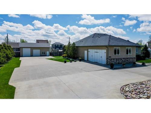 360 E 1 Avenue South, Magrath, AB - Outdoor With View