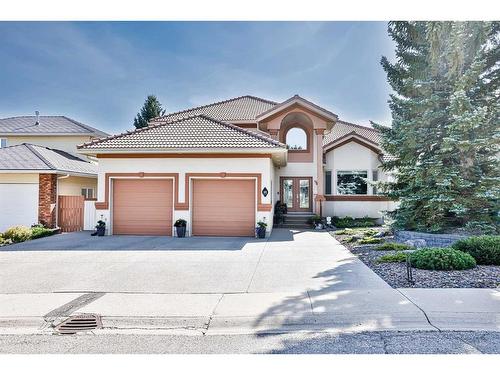 141 Coachwood Point West, Lethbridge, AB - Outdoor With Facade