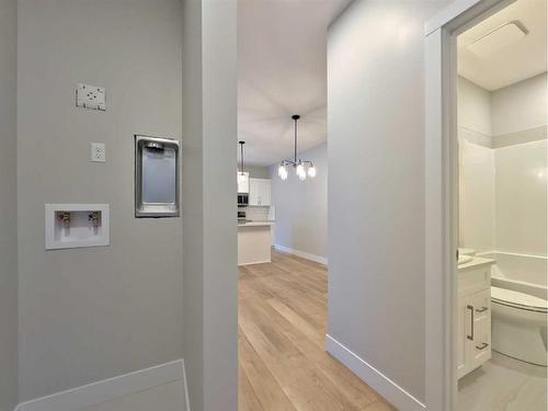 11311 19 Avenue, Blairmore, AB - Indoor Photo Showing Bathroom